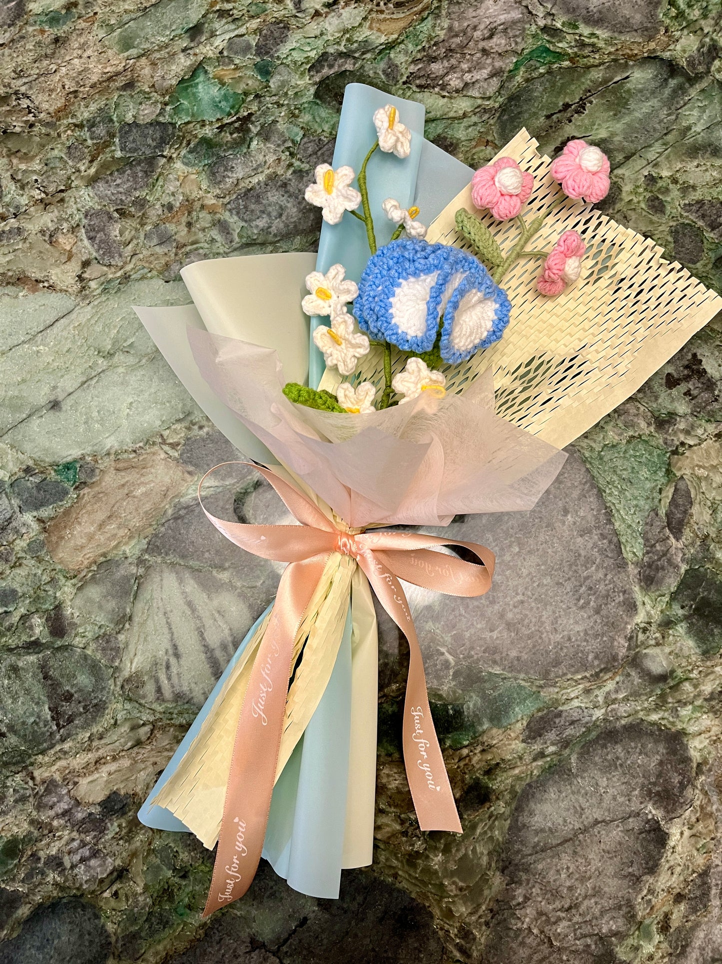 Mixed Small Carnation Crochet Flowers Bouquet with package