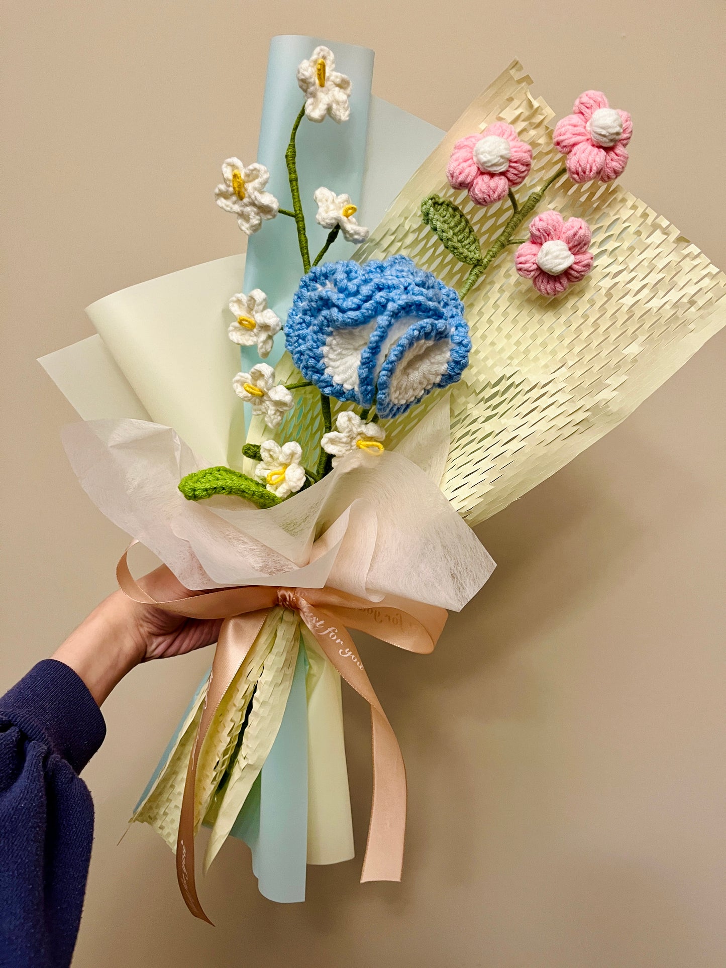 Mixed Small Carnation Crochet Flowers Bouquet with package