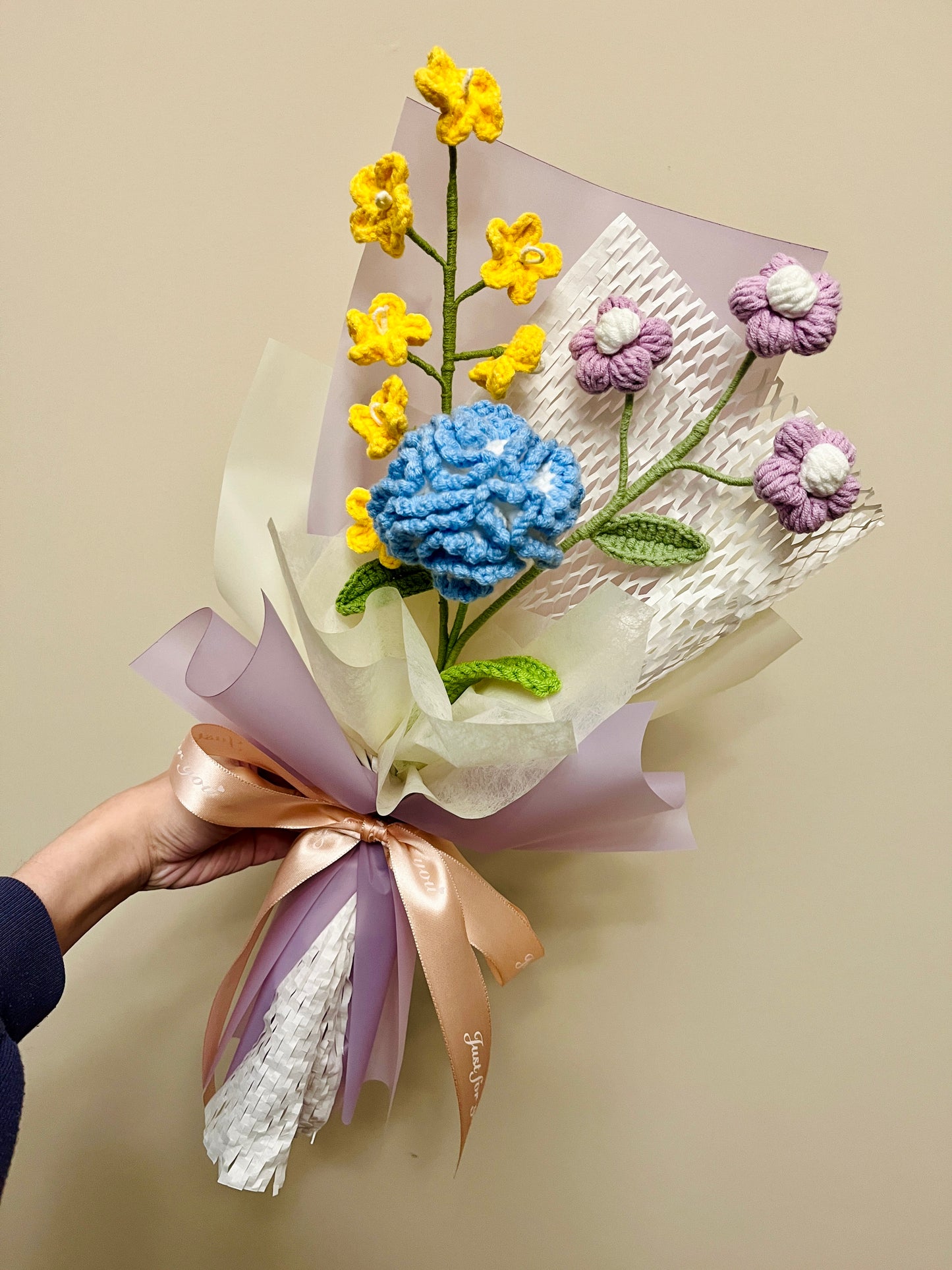 Mixed Small Carnation Crochet Flowers Bouquet with package