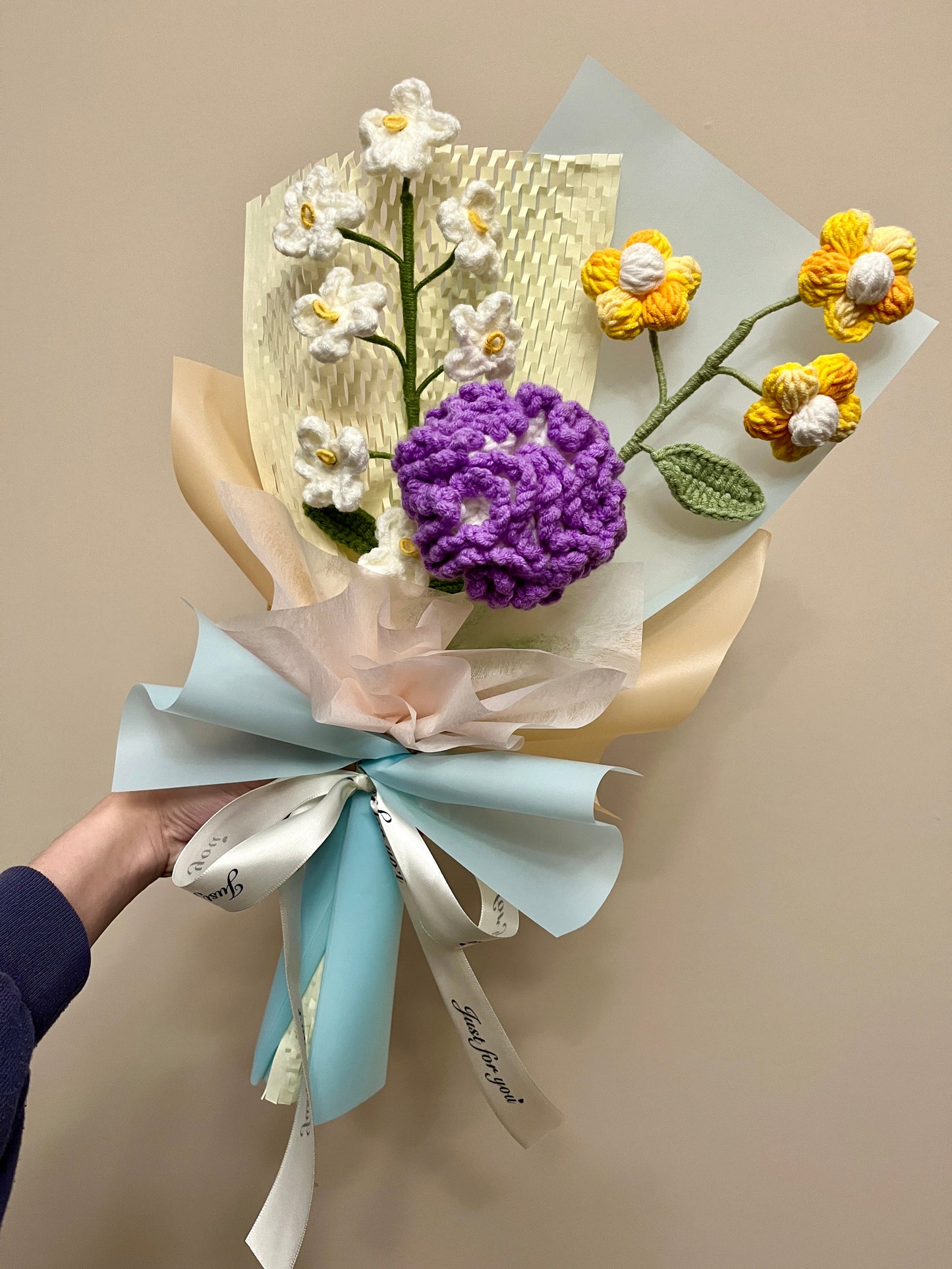 Mixed Small Carnation Crochet Flowers Bouquet with package