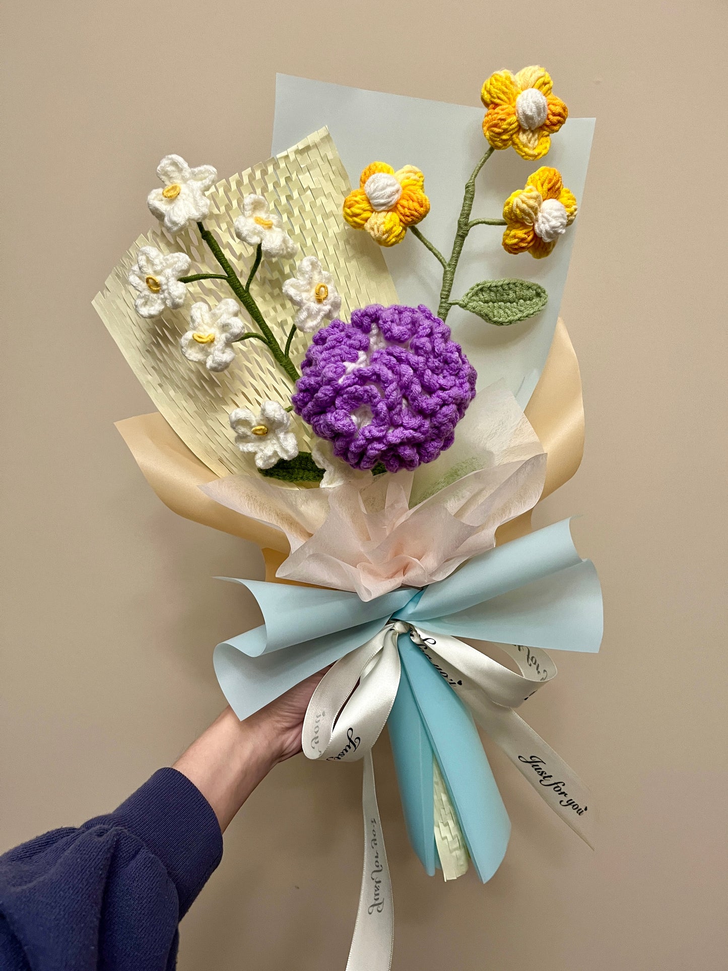 Mixed Small Carnation Crochet Flowers Bouquet with package
