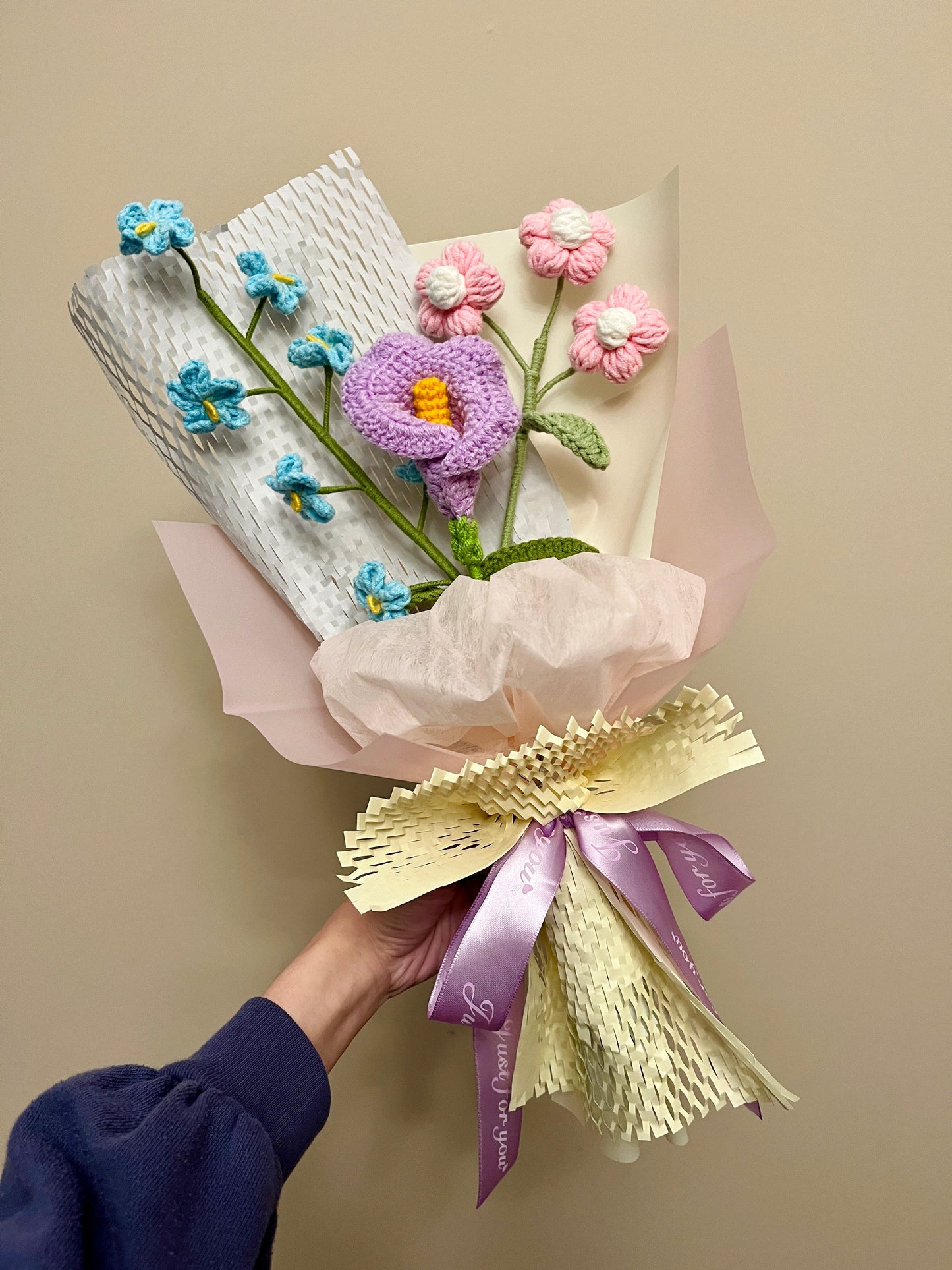 Mixed Small Calla Lily Crochet Flowers Bouquet with package