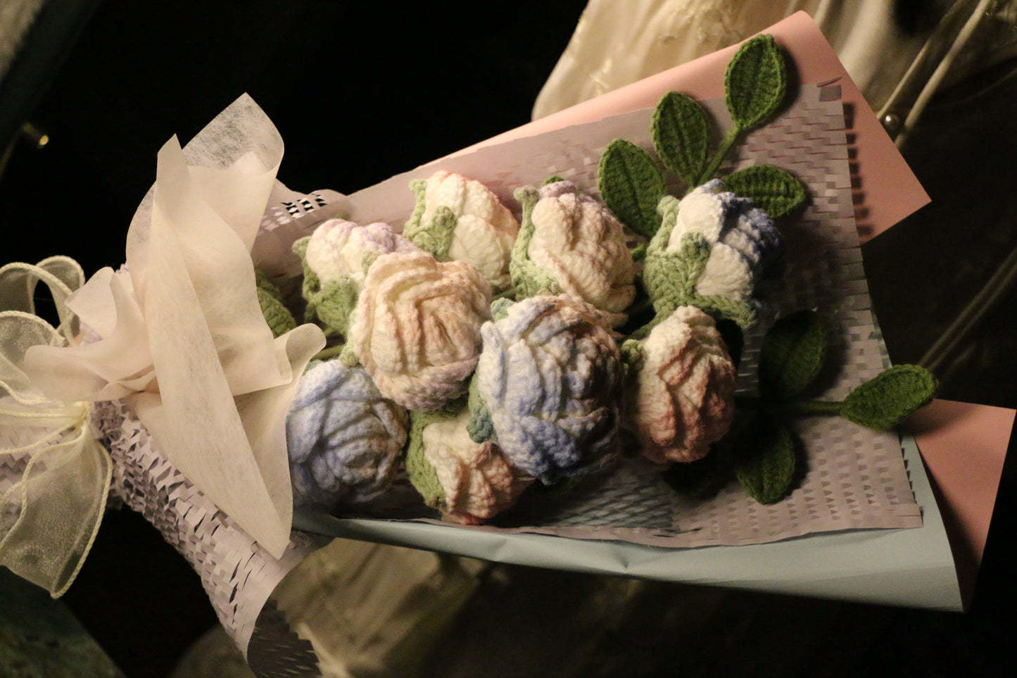 9 Stems Unicorn Roses Bouquet with package