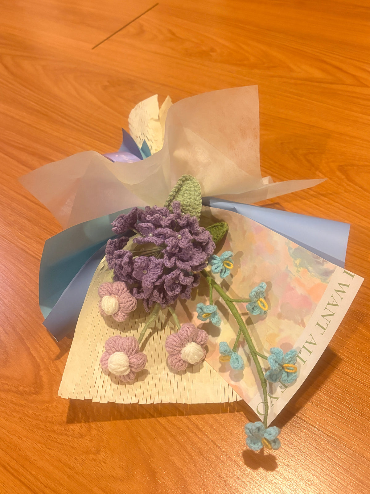 Mixed Small Hydrangea Crochet Flowers Bouquet with package