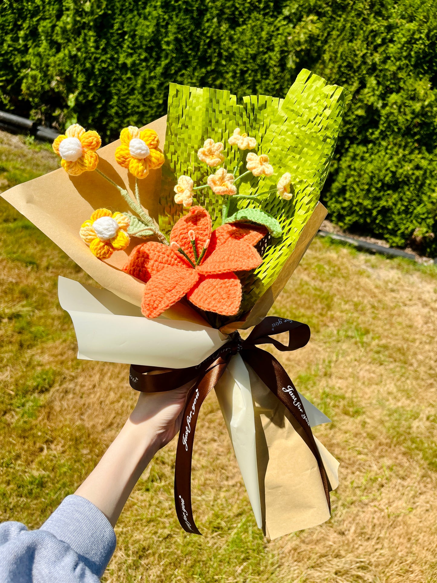 Mixed Small Lilly Crochet Flowers Bouquet with package