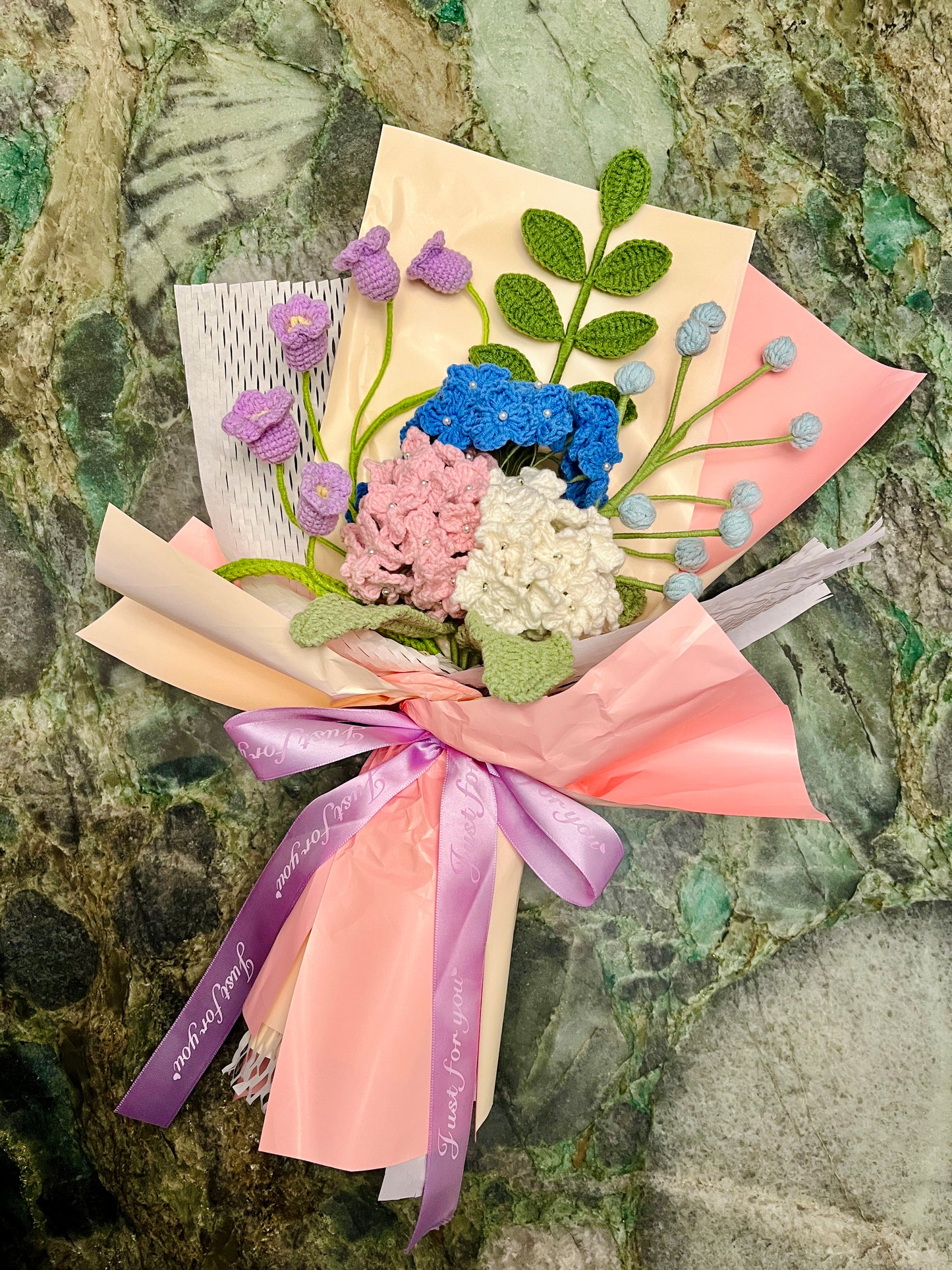 Mixed Hydrangea Crochet Flowers Bouquet with package