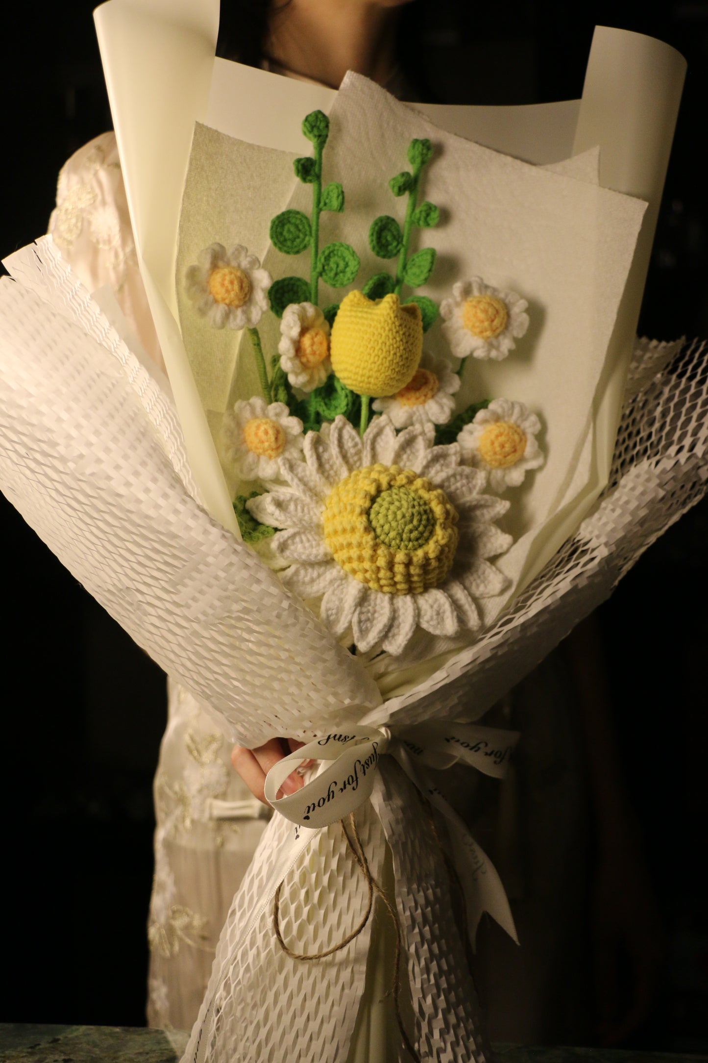 Mixed Yellow & White Sunflower Crochet Flowers Bouquet with package