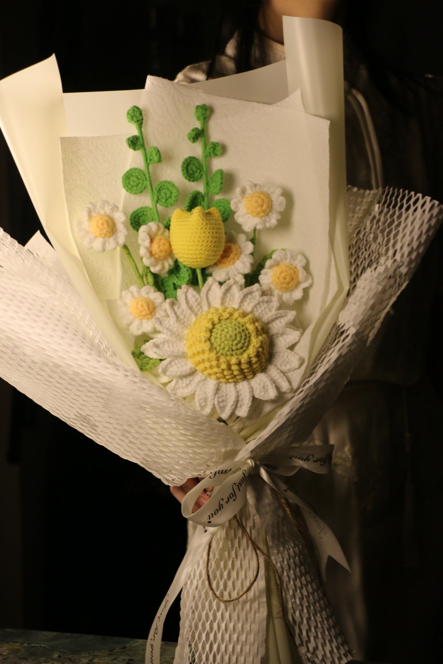 Mixed Yellow & White Sunflower Crochet Flowers Bouquet with package