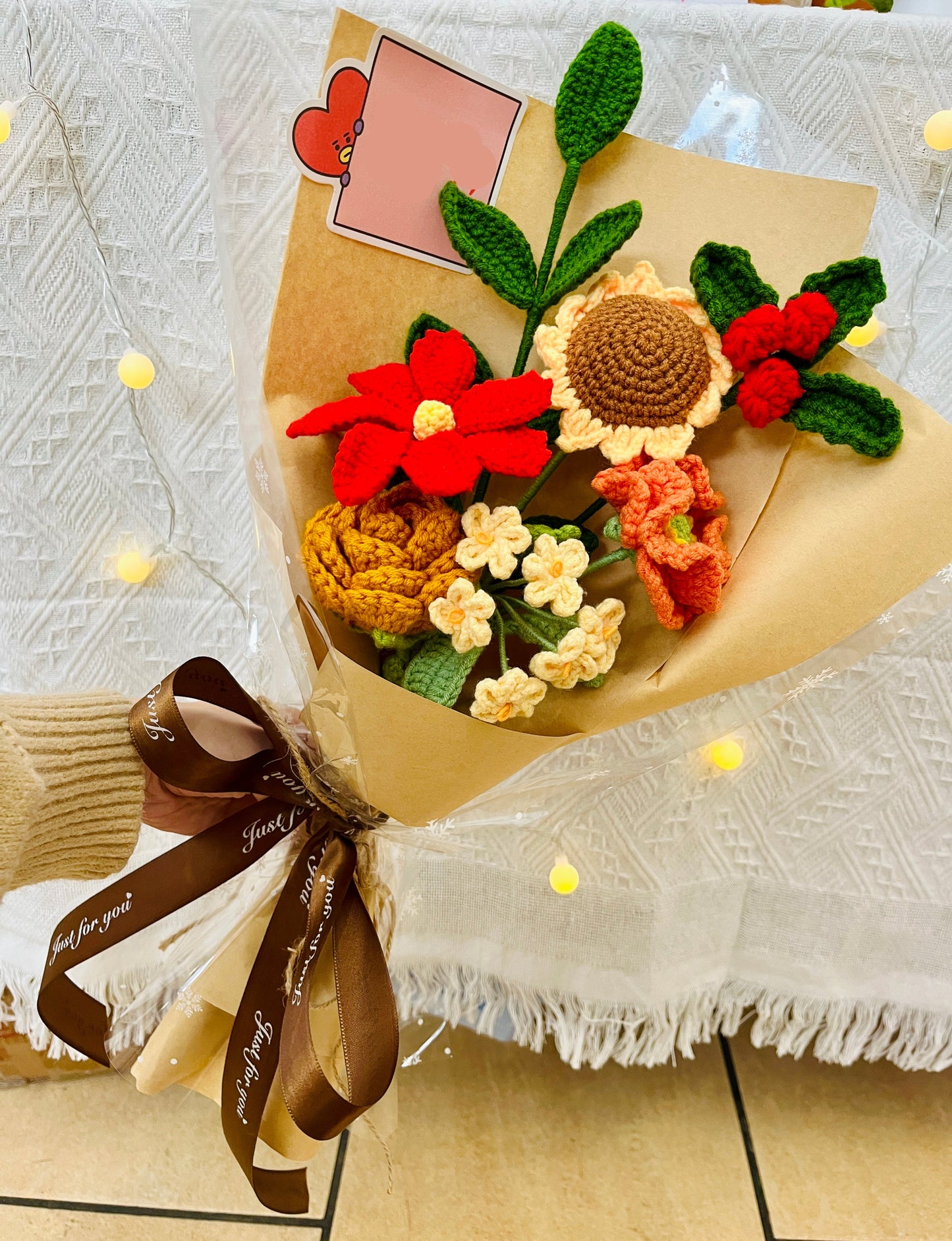 Mixed Christmas Crochet Flowers Bouquet with package - Style A