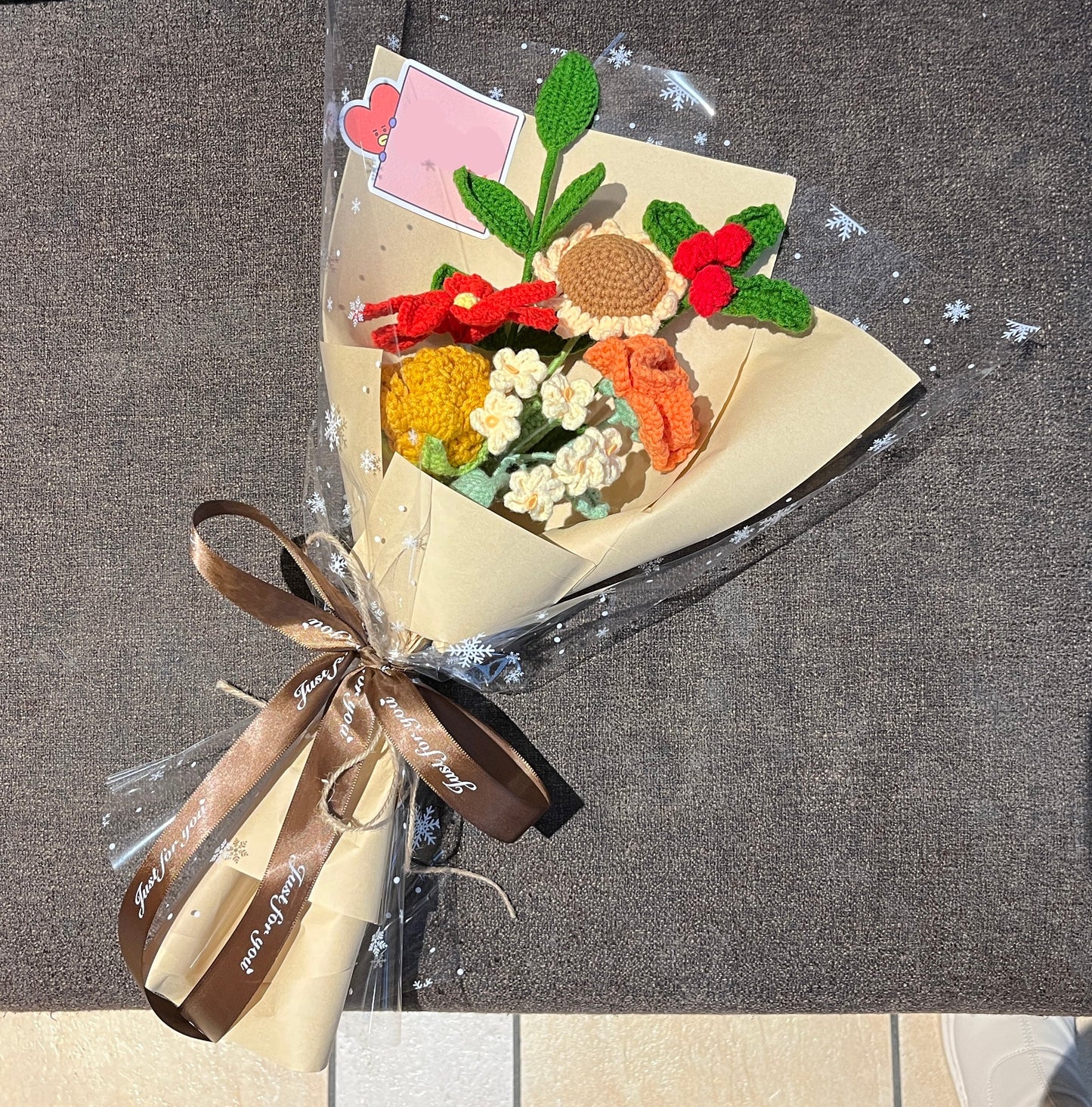 Mixed Christmas Crochet Flowers Bouquet with package - Style A